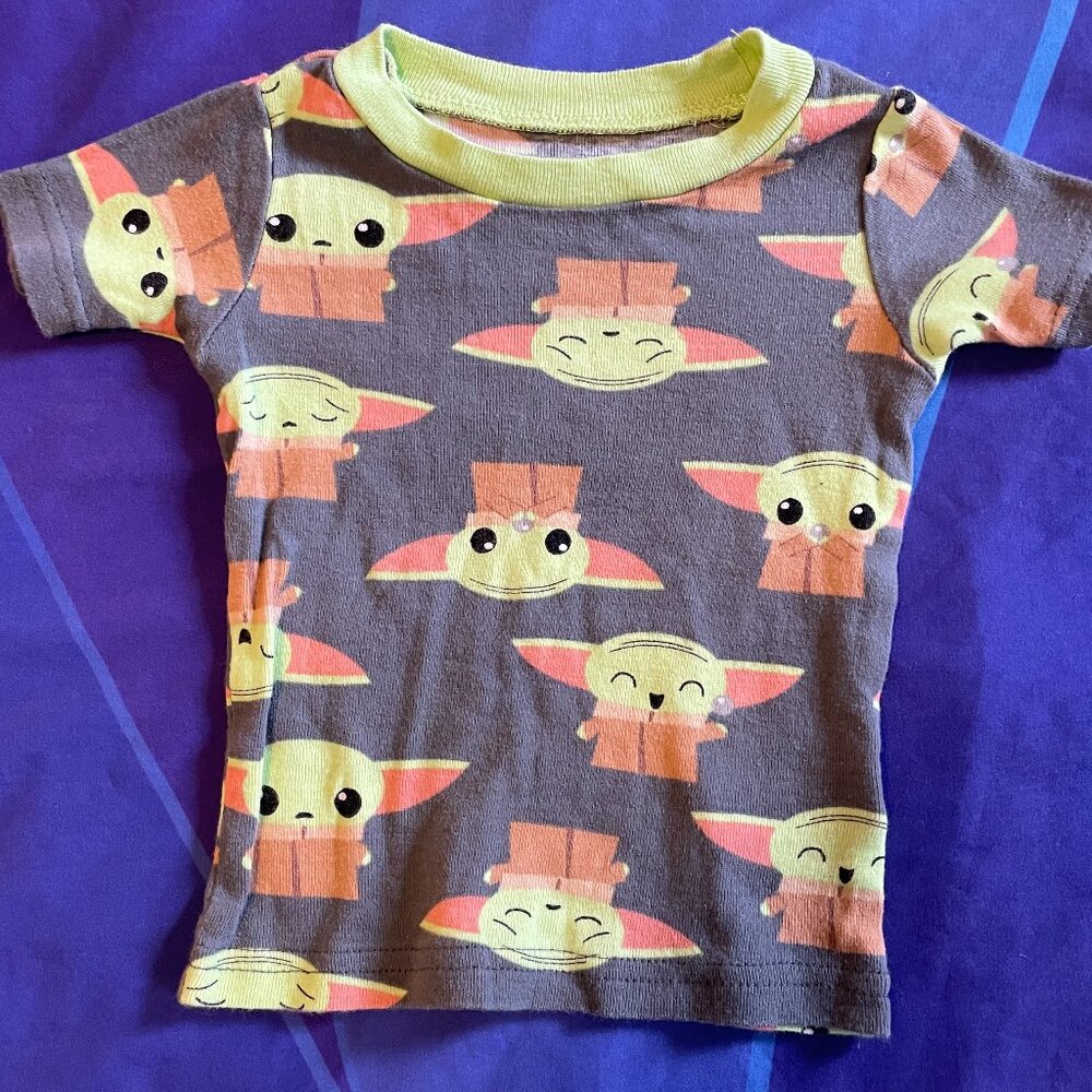 🔥6/$10🔥 Star Wars Toddler T-Shirt, 18 Months, Baby Yoda